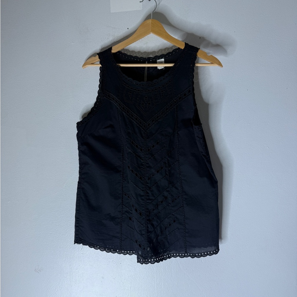 Gap Black Sleeveless Eyelet Poplin Cotton Top Small